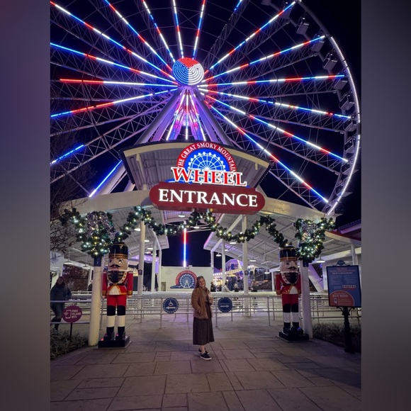 β¨ - Picture 5 of 13